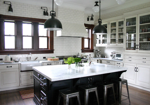 3 traditional kitchen