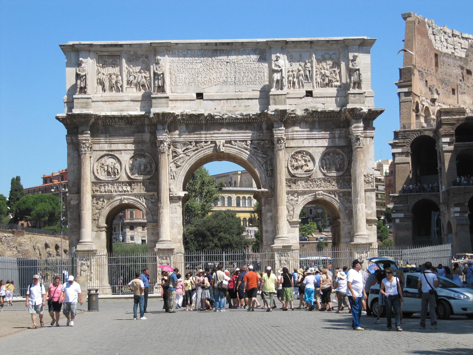 4 arc Roman