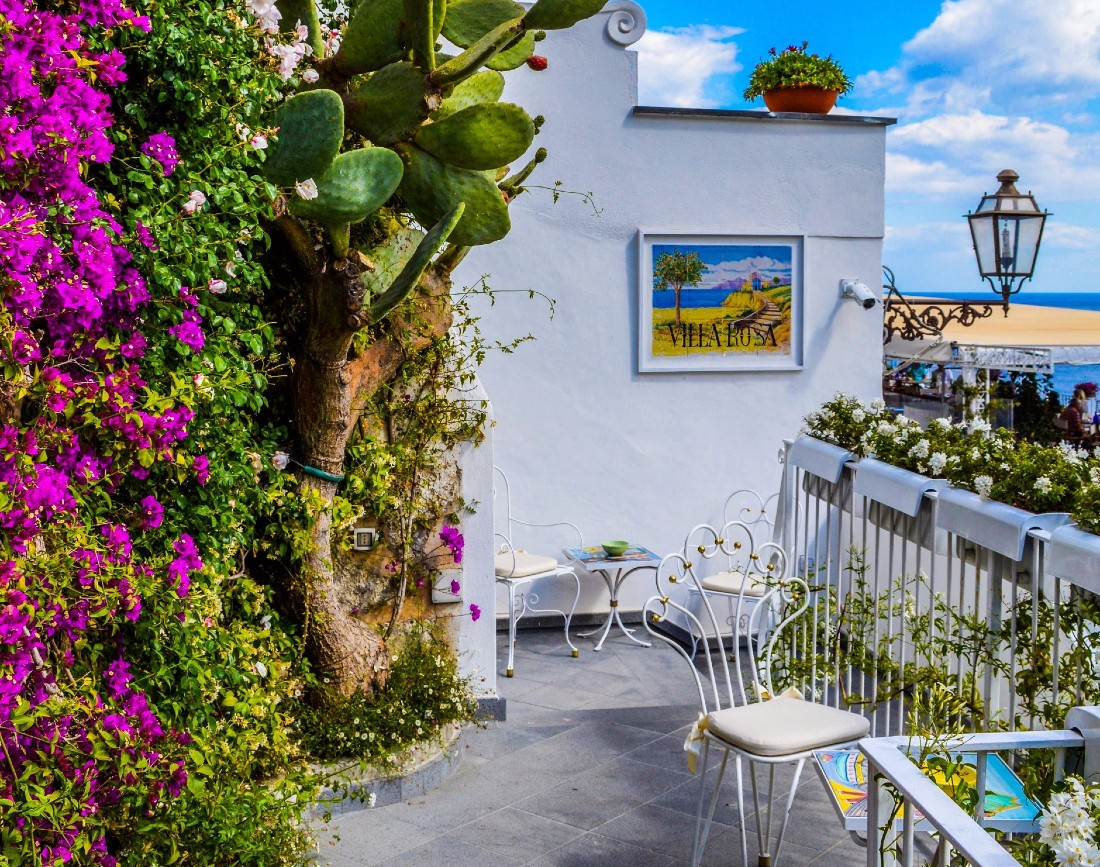 balcon mediteranean