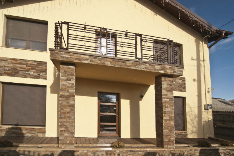 tencuiala decorativa