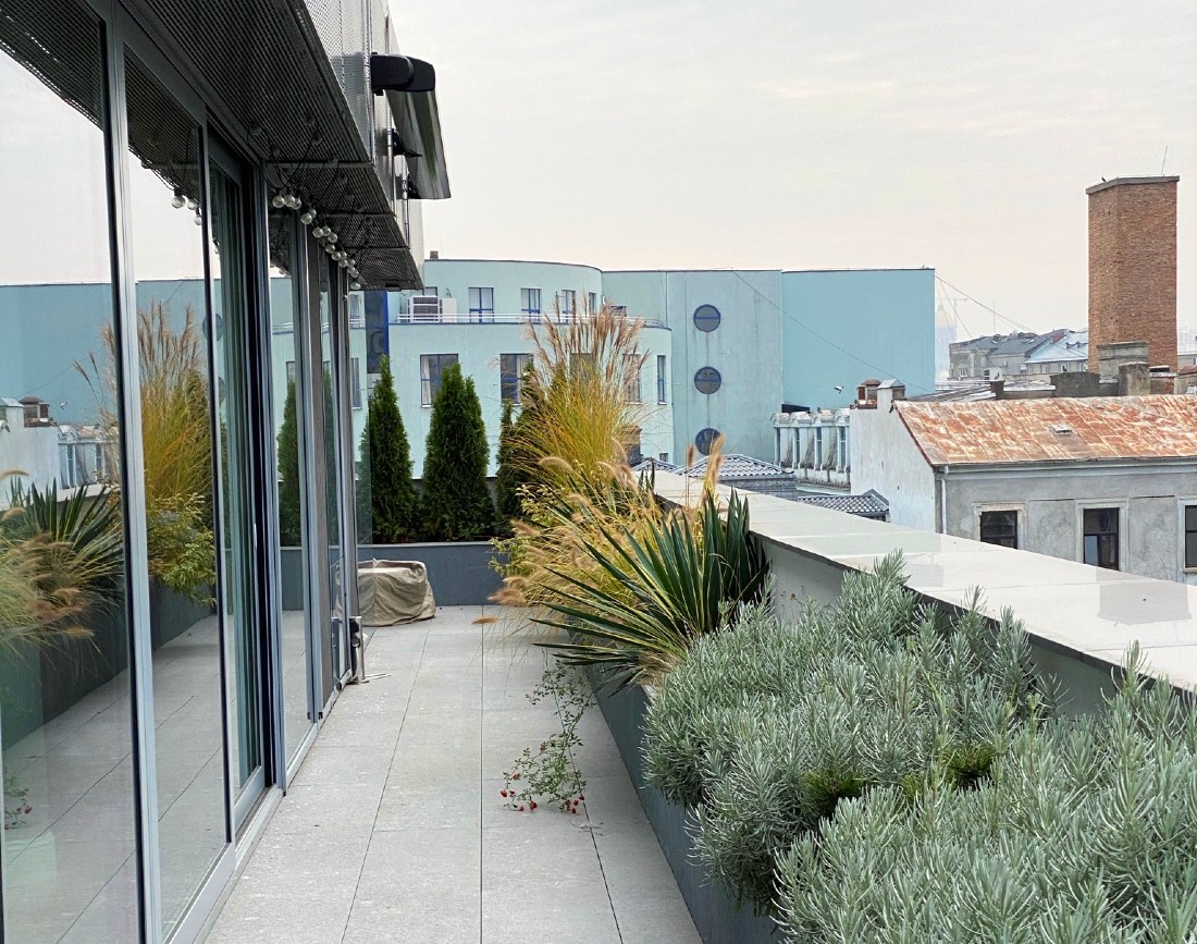 amenajare gradina pe balcon
