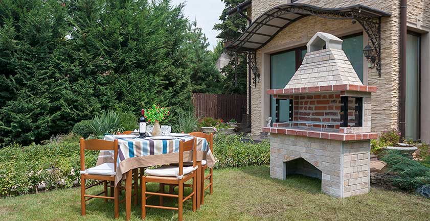 gratar de gradina piatra decorativa