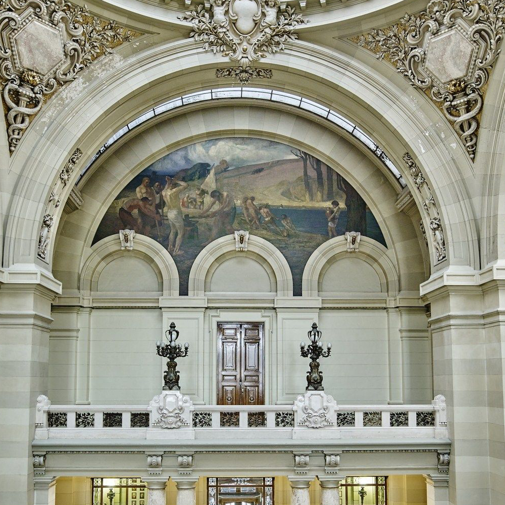 interior palatul cec